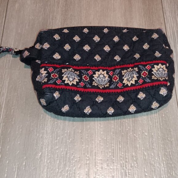 SOLD Vera Bradley Retired Black Floral 4-Piece Tote Bag Duffle Bag Garment Bag - Picture 5 of 16